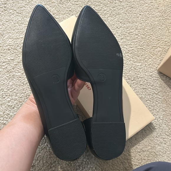 Mossimo Supply Co. black Mohana Pointed Toe Casual Flats Size 7.5 - Picture 5 of 9